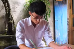 Chàng trai mồ côi cha trở thành thủ khoa khối A