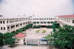 Phòng học tốc mái hư hỏng, học sinh trung học phổ thông Bình Phú nghỉ học 2 ngày