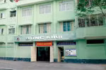 Mâu thuẫn cá nhân, hai nữ sinh đánh nhau trong nhà vệ sinh của trường