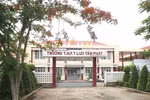 Hiệu trưởng trường Lưu Tấn Phát, Tiền Giang phản hồi thông tin bao che học trò