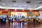 150 học sinh có hoàn cảnh khó khăn của TP.HCM được nhận học bổng