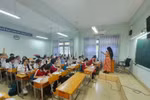 TPHCM: Dạy thêm không thu tiền, trường THPT ôn thi tốt nghiệp cho HS ra sao?
