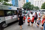Thêm quy định để không tái diễn việc bỏ quên học sinh trên xe đưa đón
