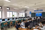 Đấu trường Toán học VioEdu tràn vào trường, phòng giáo dục liệu có vô can?
