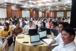 Tập huấn sách giáo khoa vào ngày học, có nên không?