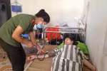 Chế độ ăn, mặc, chăm sóc y tế đối với người bị tạm giữ, tạm giam