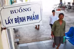 Hàng ngàn người bị lừa dối, "xài" chung kết quả xét nghiệm