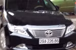 Đội phó đội CSGT đi xe Camry biển giả