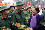Vì sao nhiều con cán bộ, con nhà giàu không cần vinh quang?