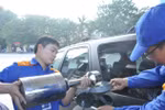 Bình xăng 61L đổ được 65L: Thêm chứng cứ thông số xe Ford thiếu chuẩn