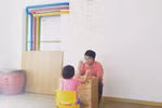 Cha, mẹ làm gì để dạy con trở thành người tử tế?