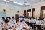 Trở lại trường, thầy trò Trường cấp 3 Kiến An hăng say dạy và học