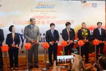 Phó Thủ tướng Trịnh Đình Dũng cắt băng khai trương đường bay mới của Vietjet