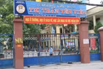 Phụ huynh tiểu học thị trấn Yên Viên cắn răng mua sách giáo khoa giá...trên trời