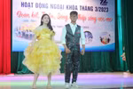 Chiêm ngưỡng những thiết kế thời trang tái chế của học sinh Hà Nội