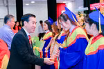 Trường Cao đẳng Đại Việt Sài Gòn khai giảng năm học mới và trao bằng tốt nghiệp
