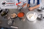 Bị phản ánh suất ăn kém chất lượng, Hiệu trưởng TH Thị trấn Nam Sách lên tiếng