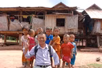 Cõng yêu thương lên đại ngàn