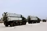 Báo Anh: Nga và Iran đạt được thỏa thuận mua bán tên lửa S-300