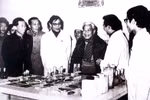 "Luật pháp của các ông kỳ thật, tôi có mỗi một cái đầu đã bị chém"