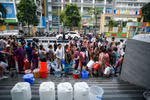 Hà Nội cần lập tức tổng kiểm tra nước sinh hoạt vì sức khỏe hàng vạn học sinh