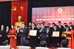 Tuyên dương 33 học sinh đoạt giải Olympic và Khoa học kỹ thuật quốc tế 2022