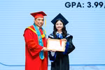 Đạt điểm GPA 3.99/4.0, nữ thủ khoa ĐH Ngoại thương chia sẻ bí kíp học tốt