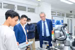 HUST sẵn sàng đào tạo mỗi năm hàng ngàn kỹ sư, cử nhân cho công nghiệp bán dẫn 