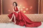 MC Phí Linh: “Ra đường không ai nhận ra tôi vì không trang điểm”