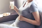 Thời tiết giao mùa, mẹ bầu cần làm gì để mình và bé cùng khỏe?