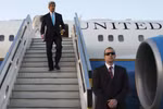 Chuyên cơ Ngoại trưởng Mỹ hỏng giữa đường, John Kerry bực tức