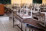 Để trường “vắng như chùa Bà Đanh” sau lễ khai giảng là sai, phải xử lý
