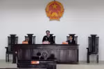 Tòa Đà Nẵng hoãn phiên xử doanh nghiệp nhắn tin dọa giết ông Huỳnh Đức Thơ