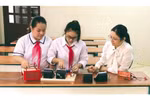 Cô giáo trẻ yêu nghề, tâm huyết với môn Vật Lý