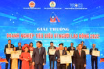 Vietcombank 3 lần liên tiếp được vinh danh “DN tiêu biểu vì người lao động"