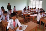 Hàng loạt khó khăn khi thực hiện chương trình, sách giáo khoa mới