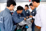 Trường Đại học xây xưởng thực hành ô tô cho sinh viên thử tay nghề