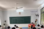 Mỗi sách đọc 1 kiểu, vậy có cần bắt HS đọc tên nguyên tố hóa học bằng tiếng Anh?