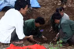 Bóc trần sự thật kinh hoàng việc nhà ngoại cảm tìm mộ liệt sĩ 