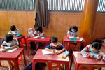 Còn 2 ngày nữa là khai giảng năm học nhưng nhiều HS ở Gia Lai vẫn chưa có SGK
