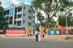 Ông Trần Trung ký quyết định giao việc cho mình dù đã được cho thôi Hiệu trưởng