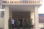 Tòa kéo dài sự vụ hơn 2 năm, việc học của con bị đơn gặp nhiều khó khăn