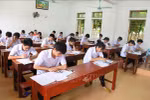 Đề thi Văn tốt nghiệp quốc gia thiếu tính sáng tạo?