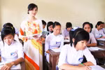 Giáo viên lên hạng có được truy lĩnh, xuống hạng xếp hệ số lương thế nào đây?