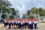 "Đi đến nơi nào lời chào đi trước", sống đẹp từ giao tiếp văn minh lịch sự