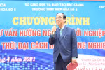 Giáo sư Nguyễn Lân Dũng dự báo sự khốc liệt của thị trường lao động tương lai