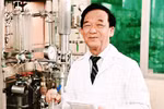 Giáo sư Nguyễn Lân Dũng tư vấn ngành Công nghệ sinh học cho thí sinh thi ĐH