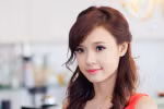 Midu tuyệt xinh 'bị' 5 anh chàng theo đuổi cùng lúc