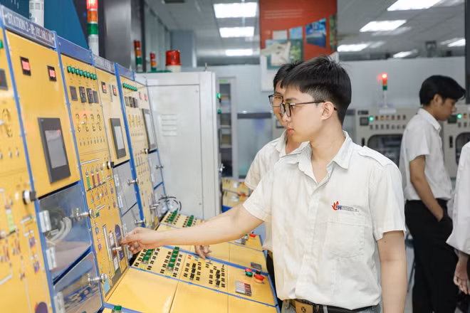 Mô hình "đồng kiến tạo" giữa CSGD và doanh nghiệp mang lại nhiều giá trị sau 1,5 năm thực hiện NQ 57