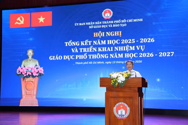 Giám đốc Sở GD&ĐT TPHCM: Giảm bớt hội thi, cuộc thi để dành thời gian cho việc dạy, học thực chất